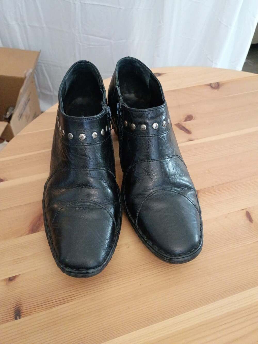 Josef Seibel Black whimsigoth pirate witchy Leather Studded Ankle Bootie Clog He - Picture 2 of 9